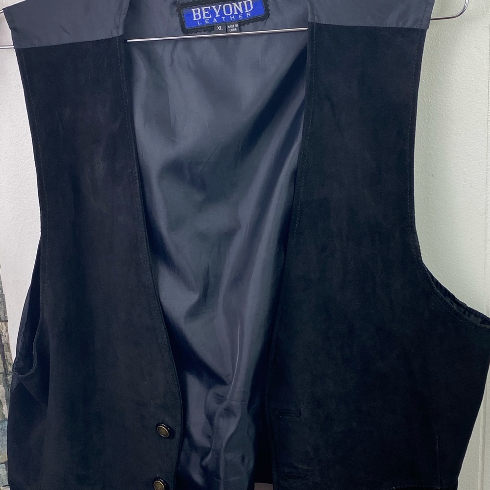 Beyond  Leather Vest.                           AA